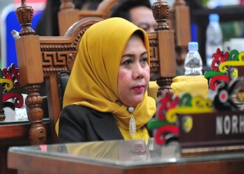 Dewan Minta Warga Kurangi Aktivitas di Keramaian
