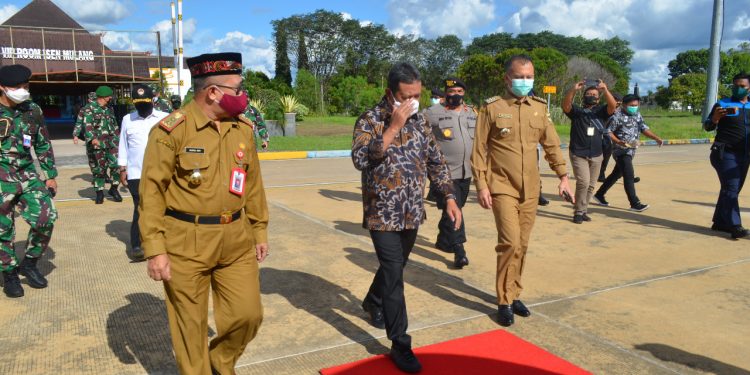 Wamenhan RI Tinjau Lahan Budidaya Singkong di Gumas