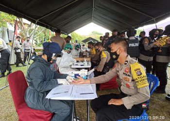 Sebelum Diberangkatkan Pam TPS, 399 Personel Lakukan Rapid Test