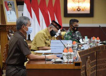Asisten II Hadiri Rapat Pemeriksaan Dokumen Andal, RKL-RPL Lahan Food Estate