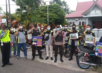 Satlantas Polres Seruyan Ingatkan Masyarakat Kuala Pembuang Terapkan Prokes