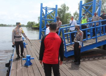 Antisipasi Bencana, Kapolres Seruyan Koordinasi dengan BPBD dan Pantau Debit Air