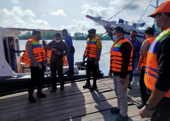 Antisipasi Bencana Alam dan Karhutla, Kapolres Seruyan Beserta Kepala BPBD Lakukan Patroli Perairan
