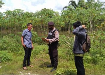 Polsek Hanau Sosialisasikan Karhutla di Desa Pembuang Hulu I