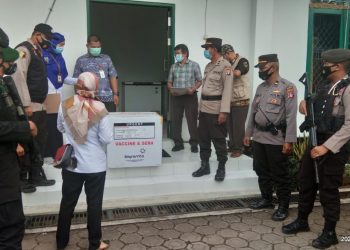 Polres Seruyan dan Polda Kalteng Kawal Ketat Pendistribusian Vaksin Covid-19 Tahap II