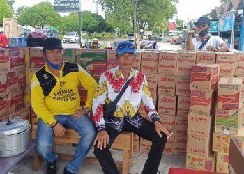 IWB Langsung Serahkan Bantuan untuk Dua Daerah