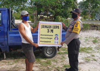 Polsek Rakumpit Sambangi Warga Cegah Penyebaran Covid-19