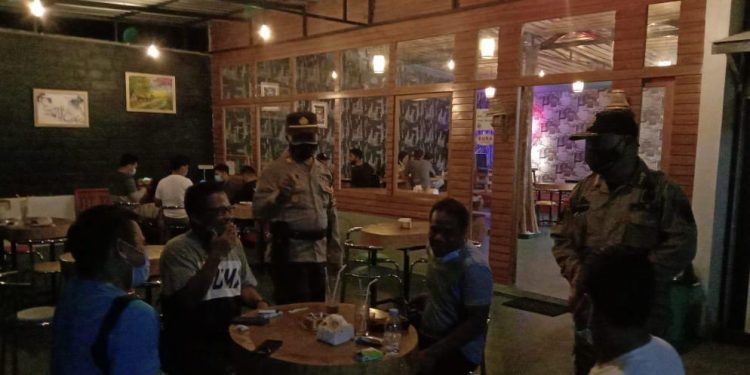 Tanpa Lelah Polres Seruyan Laksanakan Operasi Yustisi Malam Hari