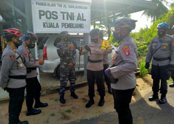 Tingkatkan Sinergitas, Kapolres Seruyan Kunjungi Pos AL Kuala Pembuang