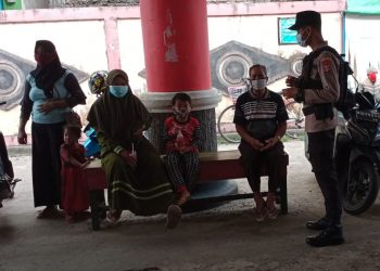 Tekan Penularan Covid-19, Personel Polres Sosialisasikan Prokes Kepada Masyarakat