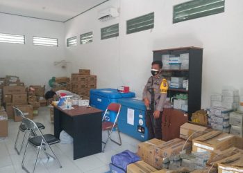 Jaga Vaksin Covid-19, Polsek Seruyan Hilir Laksanakan Pam di Puskesmas