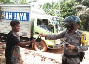 Personel Polsek Seruyan Tengah Gencar Lakukan Operasi Yustisi