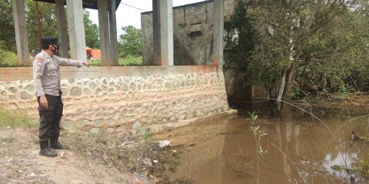 Antisipasi Banjir Meluap, Polsek Danau Sembuluh Rutin Cek ke Desa-desa