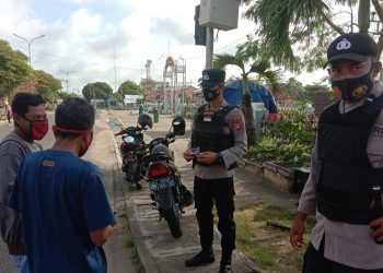 Personel Polres Seruyan Laksanakan Patroli Secara Masif Untuk Tekan Penularan Covid-19