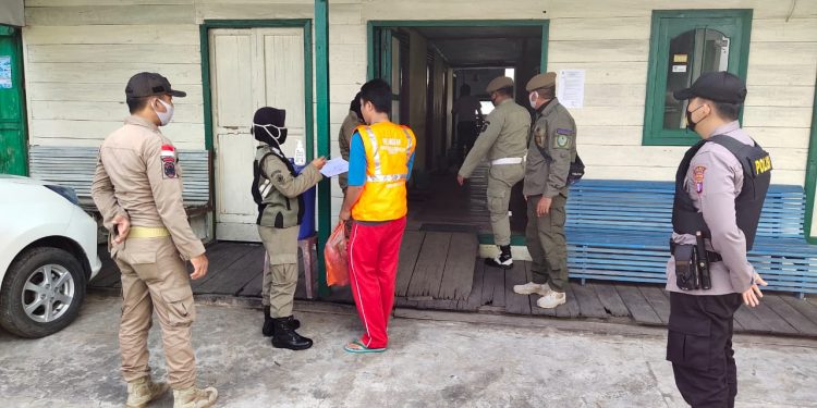 Disiplinkan Warga Untuk Patuhi Prokes, Polsek Seruyan Hilir Gelar Operasi Yustisi