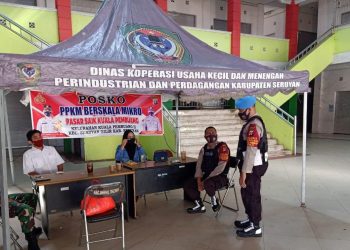 Anggota Polsek Seruyan Hilir Patroli Dialogis di Kawasan PPKM Berbasis Mikro