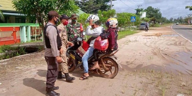 Tak Kenal Lelah, Polsek Danau Sembuluh Bersama Tim Gabungan Lakukan Operasi Yustisi