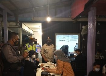 Malam Minggu Personil Polres Seruyan Razia ke Cafe-cafe