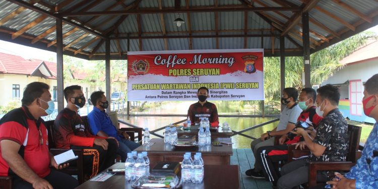 Coffee Morning, Polres Seruyan Jalin Silaturahmi dengan Media
