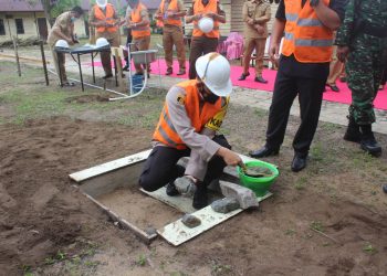 Kapolres Seruyan Letakan Batu Pertama Pembangunan Poliklinik Bhayangkara