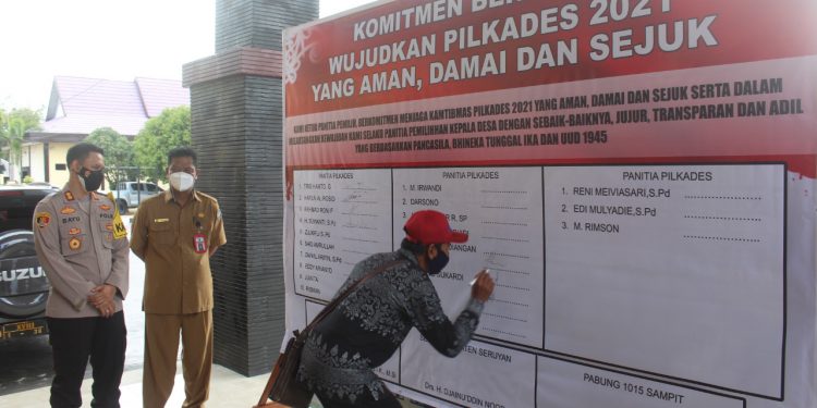 Polres Seruyan Dukung Deklarasi Damai Pilkades Serentak 2021