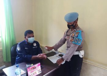Propam Polres Seruyan Razia Prokes Ke Ruangan-Ruangan Mako