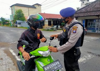 Satpolair Polres Seruyan Tingkatkan Patroli ke Masyarakat Pesisir