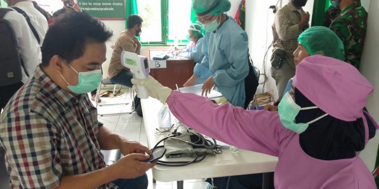 Dua Wartawan Dayak TV di Puruk Cahu Ikut Menerima Vaksin Covid-19