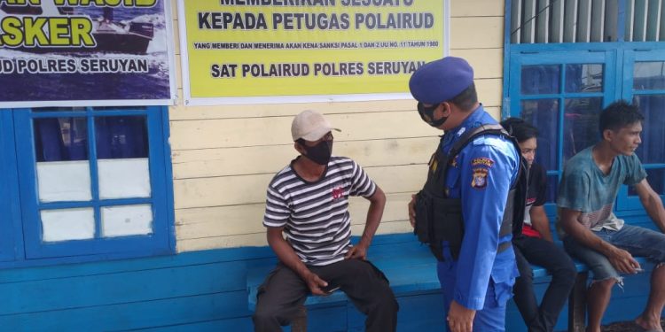 Satpolairud Polres Seruyan Sosialisasi ke Masyarakat Tentang Saber Pungli