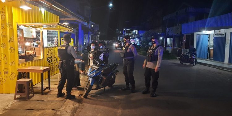 Polres Seruyan Rutin Patroli Dialogis Jaga Kamtibmas