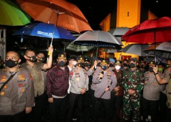 Kapolri Minta Warga Tak Takut, Urusan Tangkap Teroris Serahkan ke Polisi