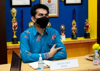 Dekan FKIP Persilakan Mahasiswa Sampaikan Surat Pernyataan