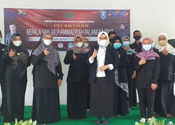 Dewi Sari Mulya Kembali Jabat Kepala SMK Muhammadiyah Palangka Raya