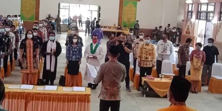 Bupati Eddy Raya Lantik 97 Pejabat di Lingkup Pemkab Barito Selatan