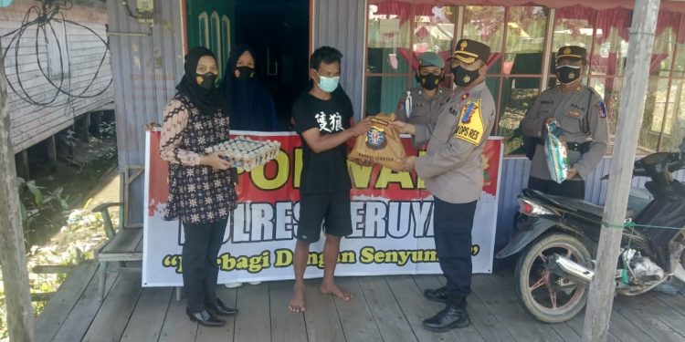 Wakapolres Pimpin Seruyan SergiKomas di Desa Sungai Undang
