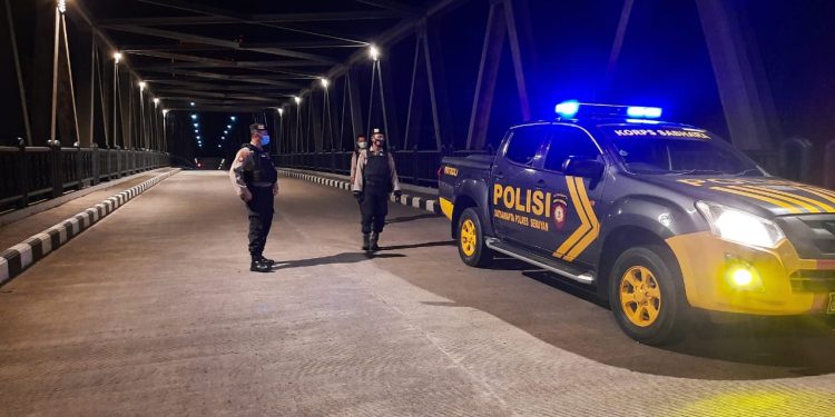 Antisipasi Bali, Sat Sabhara Polres Seruyan Bersama Satlantas Menggelar Patroli
