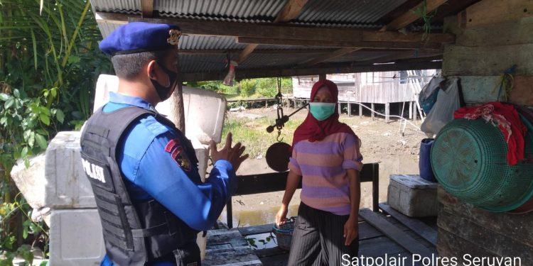 Stop Pungli, Satpolairud Polres Seruyan Sosialisasi ke Masyarakat Tentang Saber Pungli