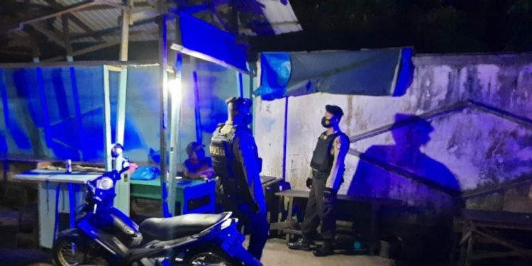 Polres Seruyan Terjunkan Anggota Untuk Patroli di Malam Hari