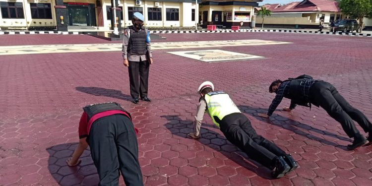 Sipropam Beri Tindakan Fisik Kepada Personil Ketinggalan Identitas Diri