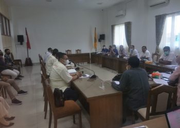 Komisi III Gelar RDP dengan Tim Sepak Bola Kalteng Putri