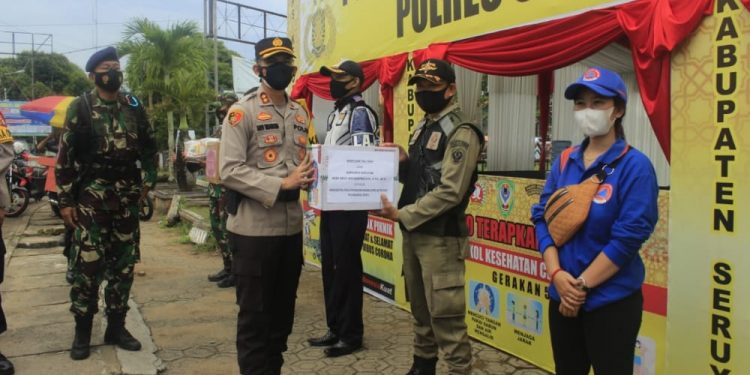 Kapolres Seruyan Cek Pos Pengamanan Operasi Ketupat Telabang 2021