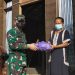 Danramil Puruk Cahu Dampingi Dandim 1013/Muara Teweh Bagikan Sembako