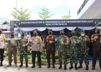 Kapolda Kalteng Cek Posko Penyekatan Larangan Mudik di Kobar
