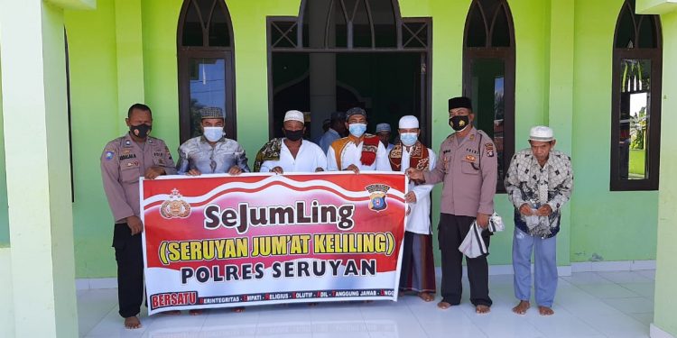 Sat Binmas Seruyan Jum’at di Masjid Al-Bahri di Kabupaten Seruyan