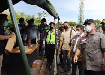 Kapolda Kalteng Cek Posko Penyekatan di Perbatasan Bartim-Kalsel