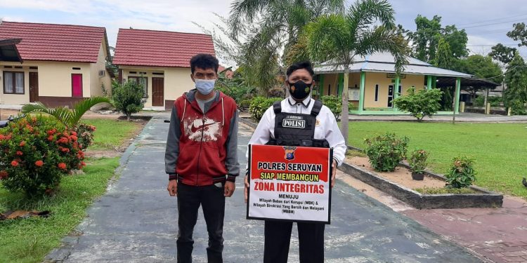 Wujudkan Zona Integritas Menuju WBK dan WBBM Polsek Seruyan Hilir Sosialisasi ZI