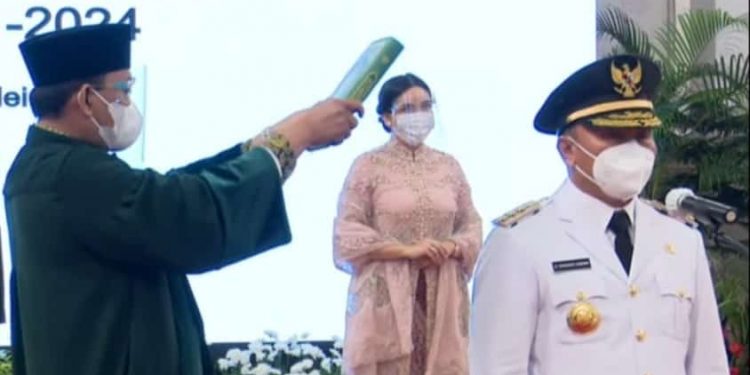 Presiden Jokowi Lantik H Sugianto Sabran-H. Edy Pratowo Sebagai Gubernur dan Wakil Gubernur Kalteng