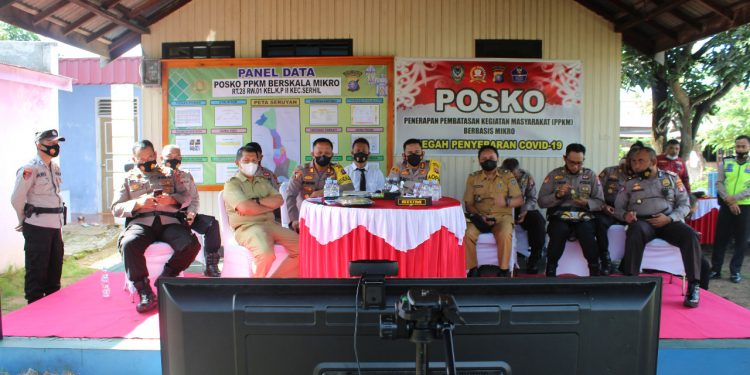 Kapolres Seruyan Pimpin Langsung Zoom Meeting di Posko PPKM Seruyan