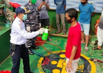 Cegah Covid-19, ABK Kapal Jalani Swab