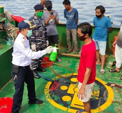 Cegah Covid-19, ABK Kapal Jalani Swab